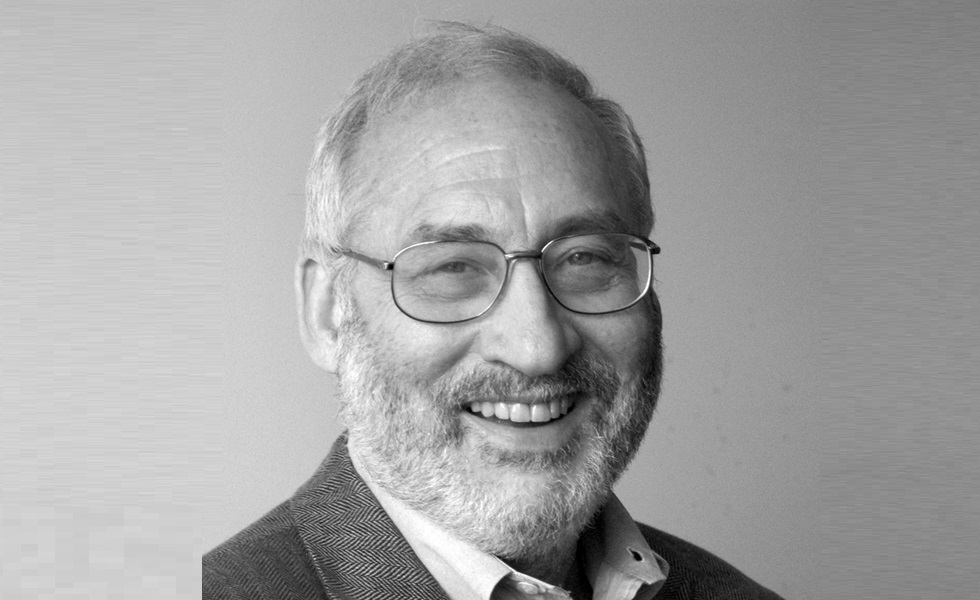 Joseph Stiglitz (foto Dan Dietch) 980x600.jpg